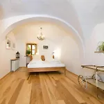 Apartment Historische Im Herzen Der Regensburger Altstadt *