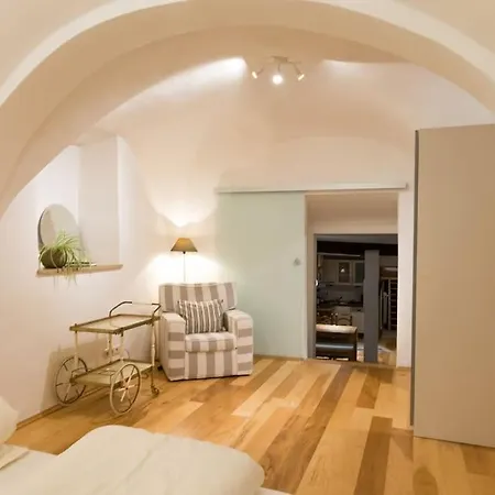 Apartment Historische Im Herzen Der Regensburger Altstadt Regensburg